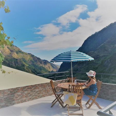 Green Valley House Madeira 리베이라브라바 외부 사진