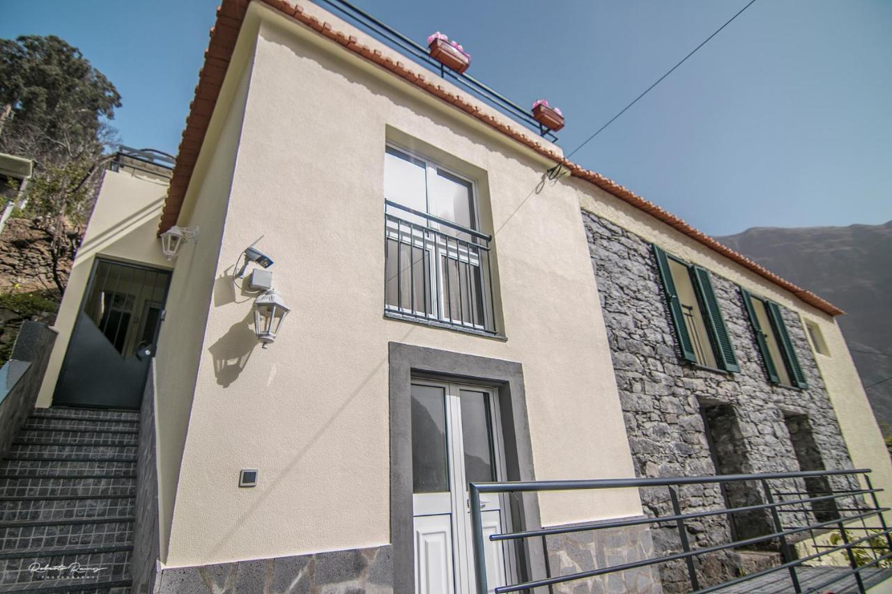 Green Valley House Madeira 리베이라브라바 외부 사진