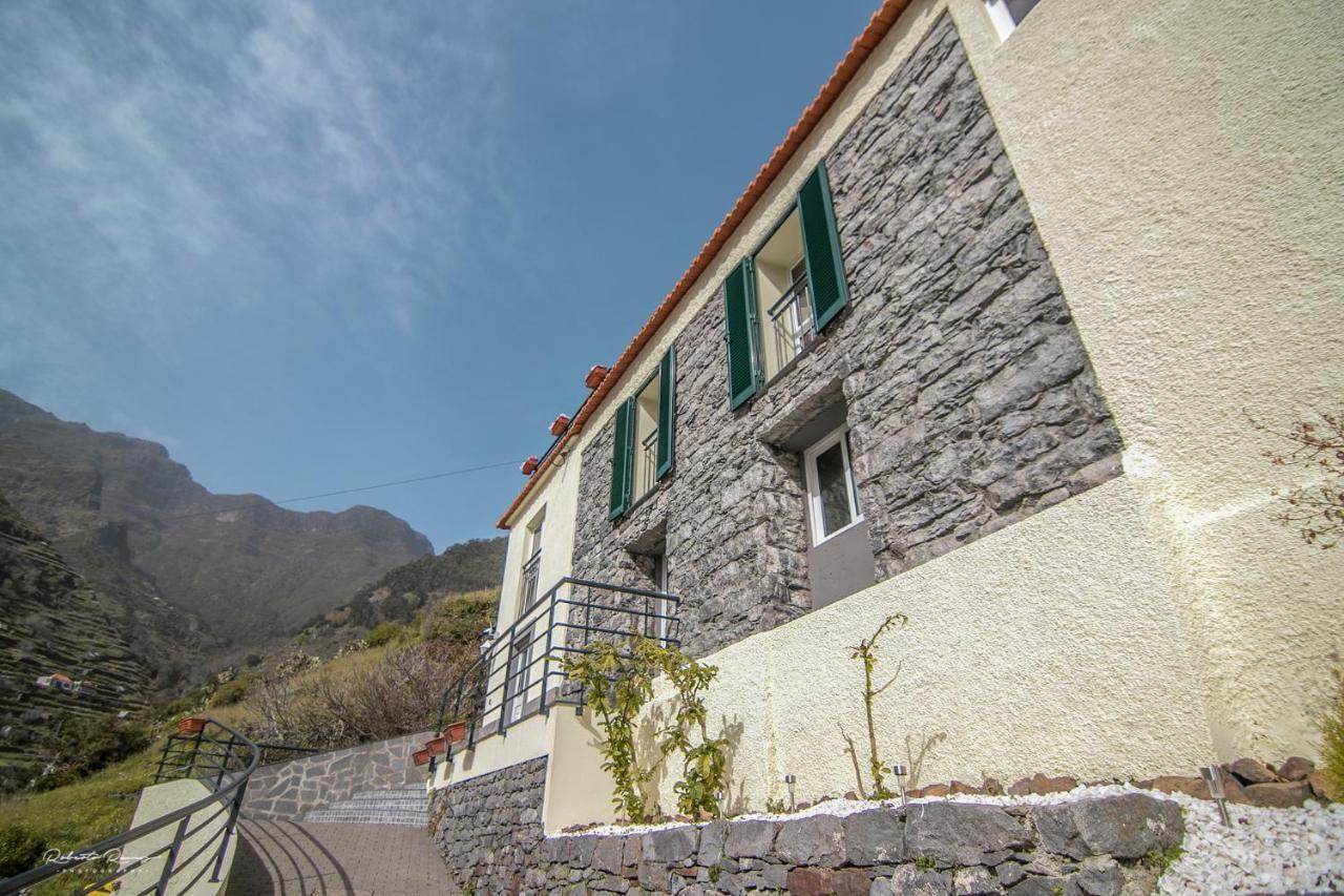 Green Valley House Madeira 리베이라브라바 외부 사진