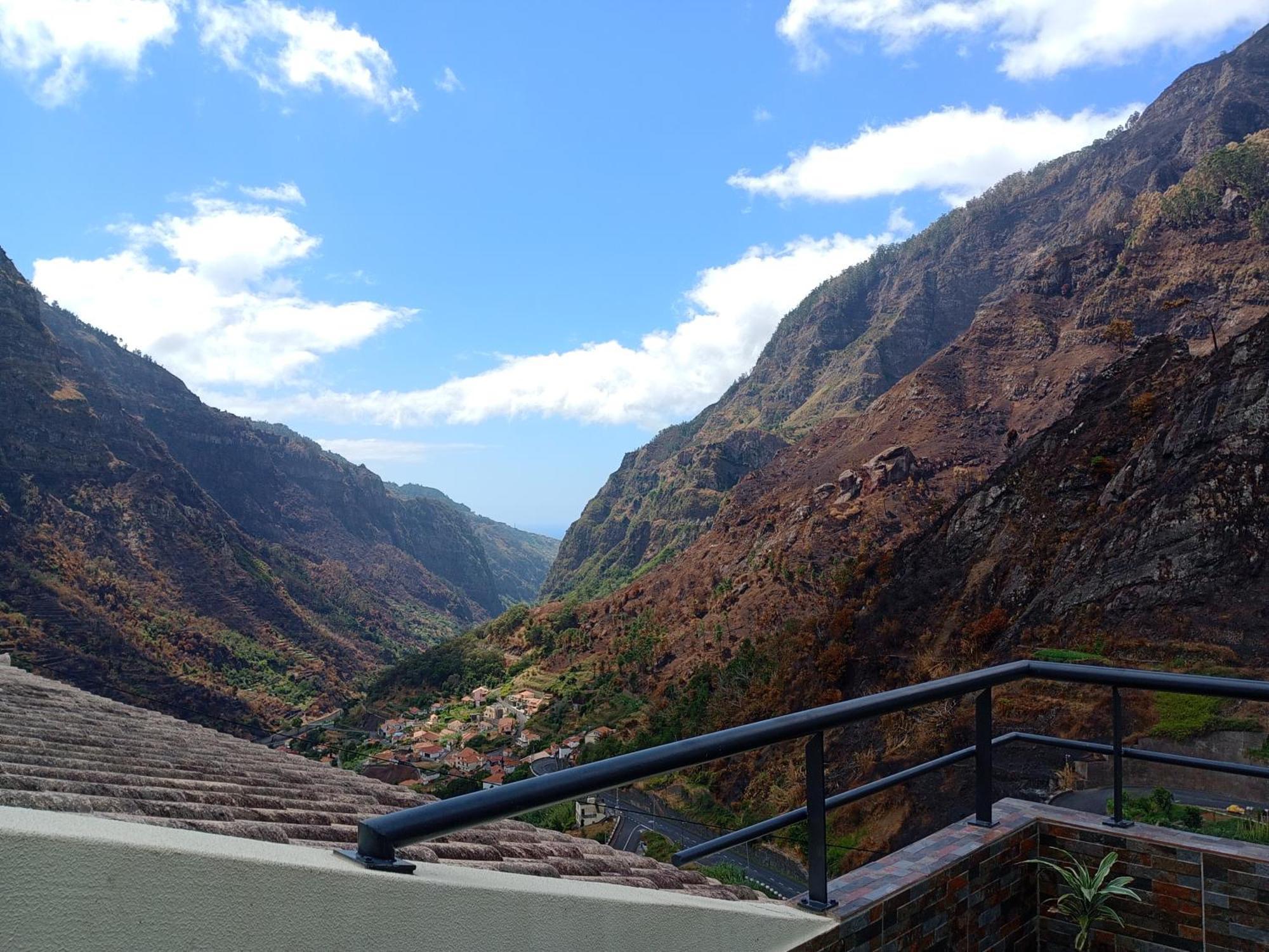 Green Valley House Madeira 리베이라브라바 외부 사진